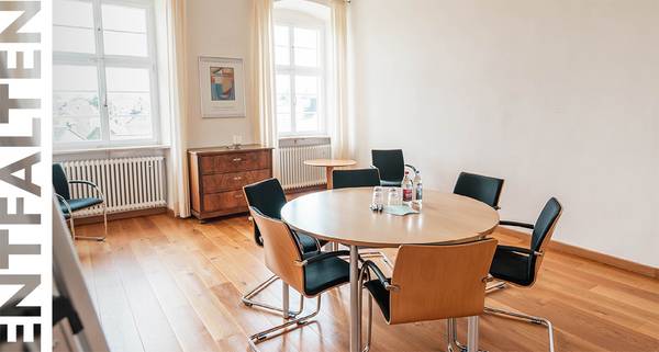 Entfalten: kleiner Besprechungsraum